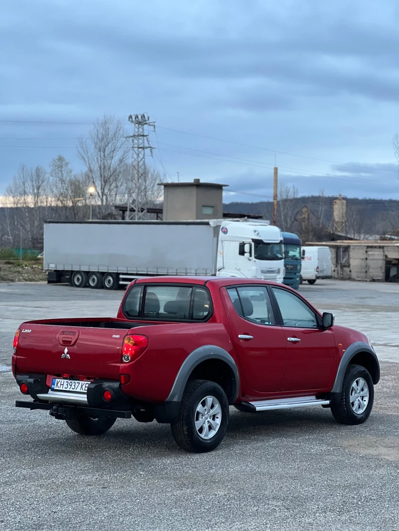Mitsubishi L200 2.5* Климатик* , снимка 8 - Автомобили и джипове - 52682676
