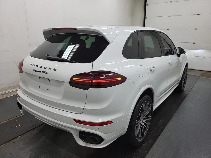 Porsche Cayenne * GTS* CARFAX* АВТО КРЕДИТ* , снимка 4 - Автомобили и джипове - 52750391