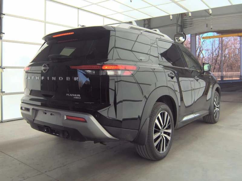 Nissan Pathfinder PLATINUM 3.5L ОБДУХВАНЕ/ПОДГРЕВИ/DISTRONIC/FULL, снимка 6 - Автомобили и джипове - 53232616