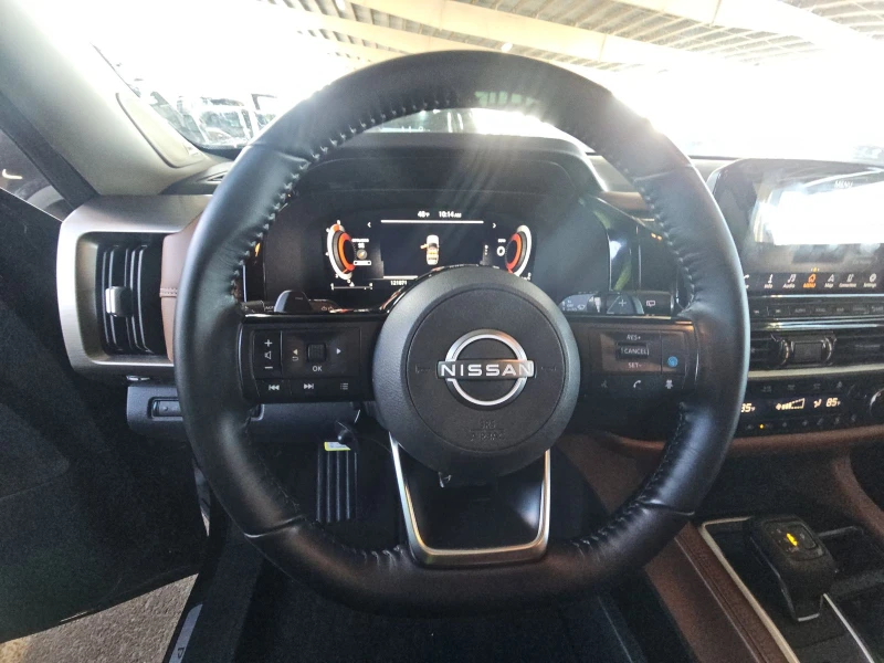 Nissan Pathfinder PLATINUM 3.5L ОБДУХВАНЕ/ПОДГРЕВИ/DISTRONIC/FULL, снимка 11 - Автомобили и джипове - 53232616