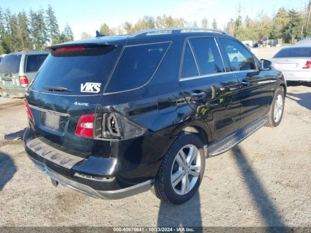 Mercedes-Benz ML 350 ПОДГРЕВ* МАСАЖ* КАМЕРА* КЕЙЛЕС* СЕРВИЗНА* ИСТОРИЯ*, снимка 4 - Автомобили и джипове - 48132429