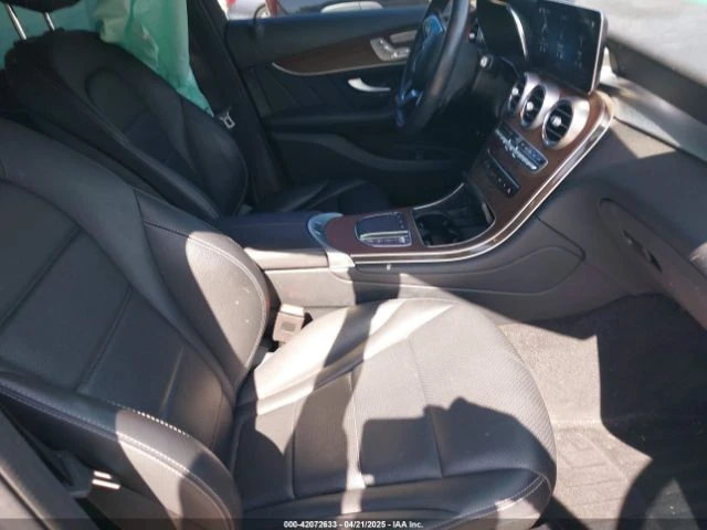 Mercedes-Benz GLC 300 4MATIC SUV CARFAX АВТО КРЕДИТ  - изображение 10