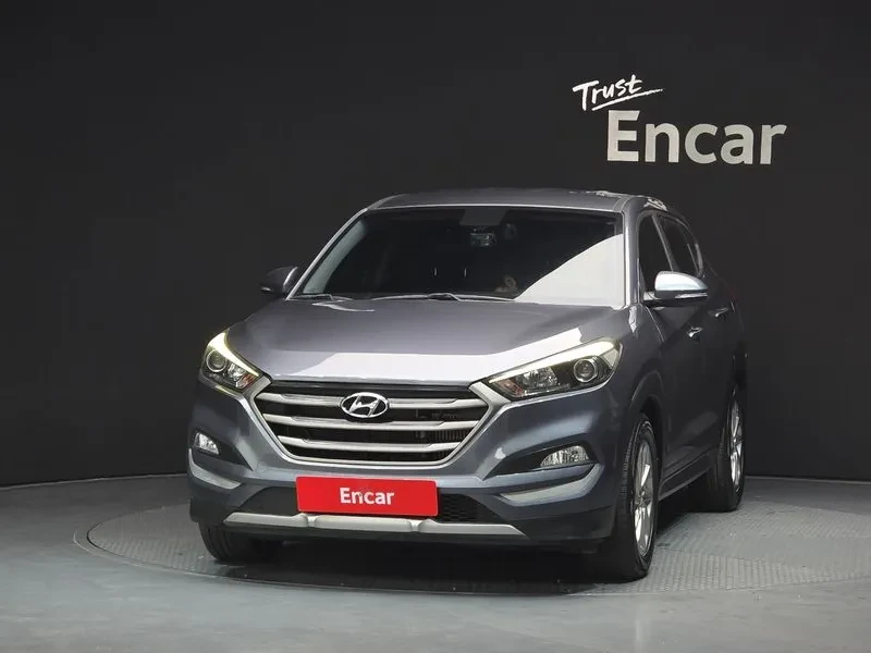 Hyundai Tucson Diesel 2.0 4Wd Style Special - изображение 3