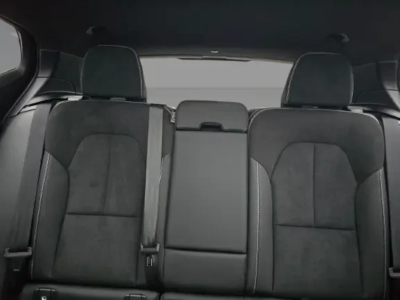 Volvo EX40 = Performance = Гаранция, снимка 12 - Автомобили и джипове - 54179416