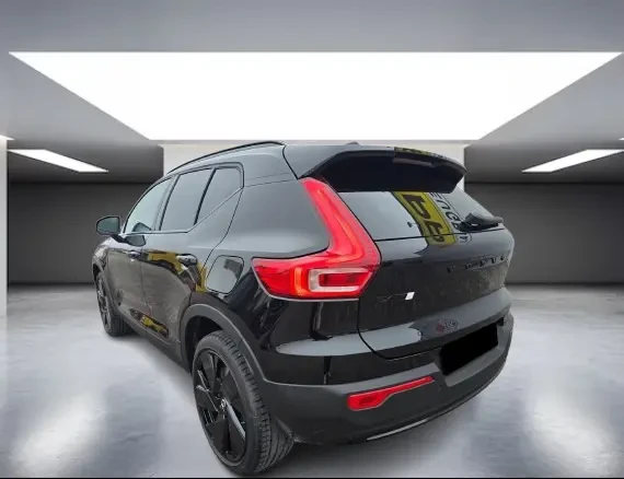 Volvo EX40 = Performance = Гаранция, снимка 2 - Автомобили и джипове - 54179416