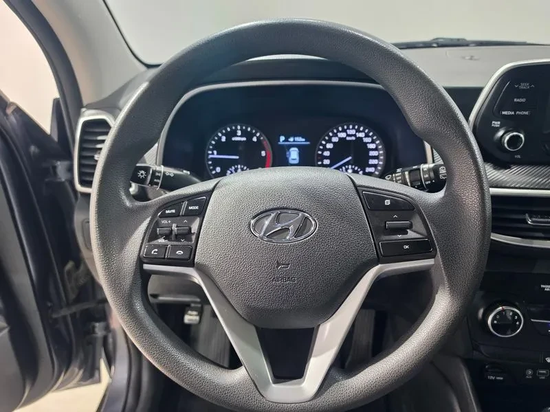 Hyundai Tucson 1.6 2WD SMART, снимка 9 - Автомобили и джипове - 55173789