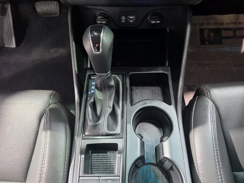 Hyundai Tucson 1.6 2WD SMART, снимка 10 - Автомобили и джипове - 55173789