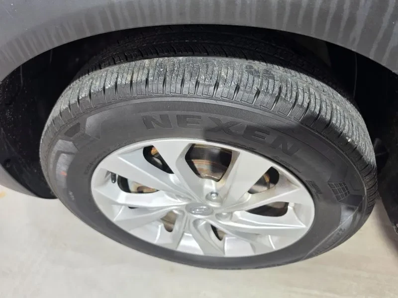 Hyundai Tucson 1.6 2WD SMART, снимка 16 - Автомобили и джипове - 55173789