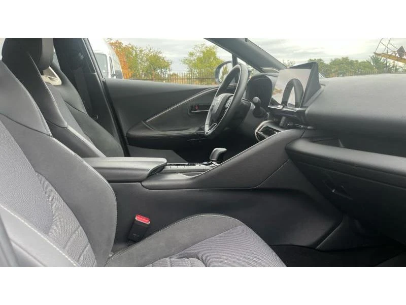 Toyota C-HR CLASSY, снимка 6 - Автомобили и джипове - 56514021