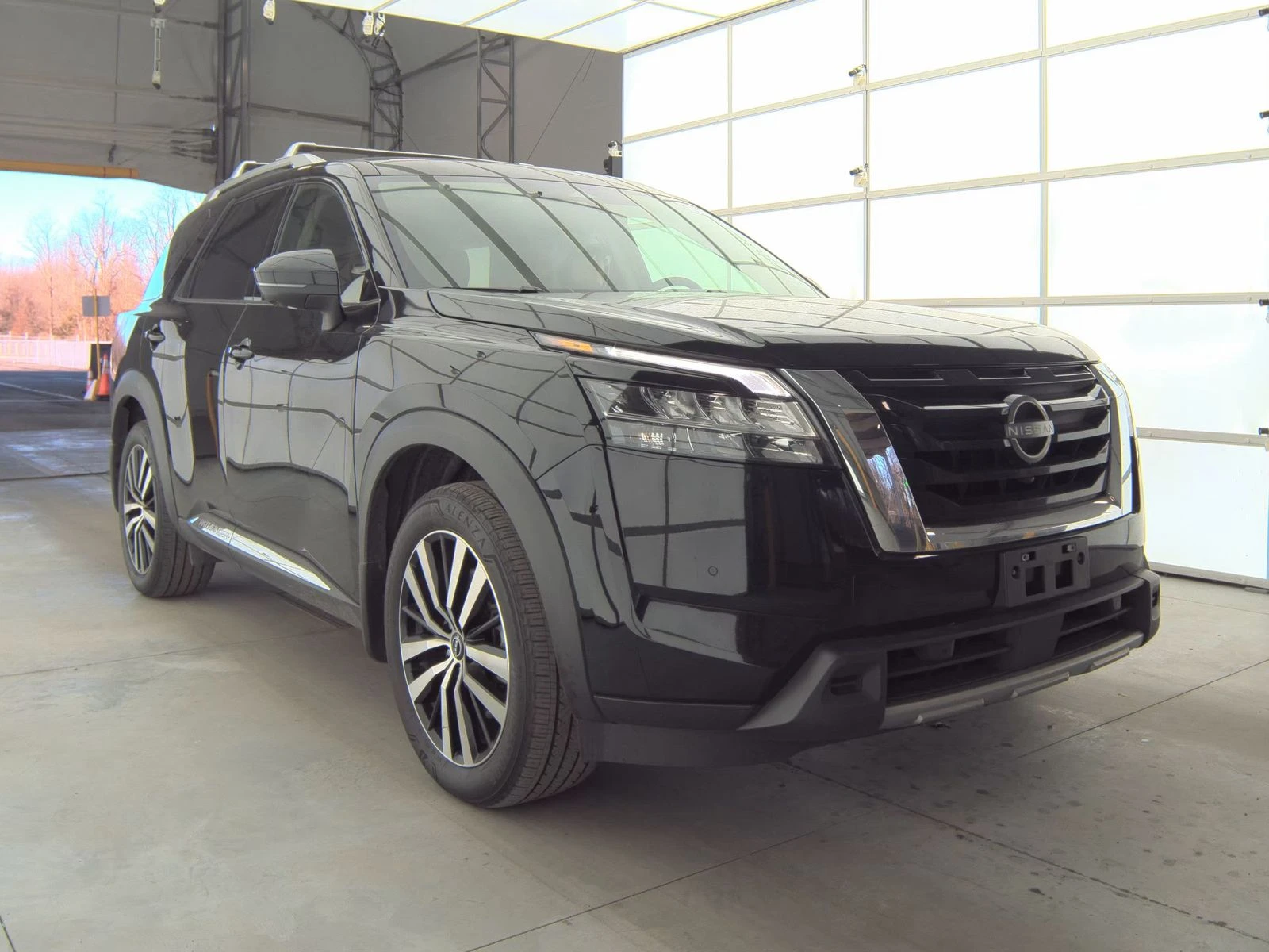 Nissan Pathfinder PLATINUM 3.5L ОБДУХВАНЕ/ПОДГРЕВИ/DISTRONIC/FULL, снимка 1