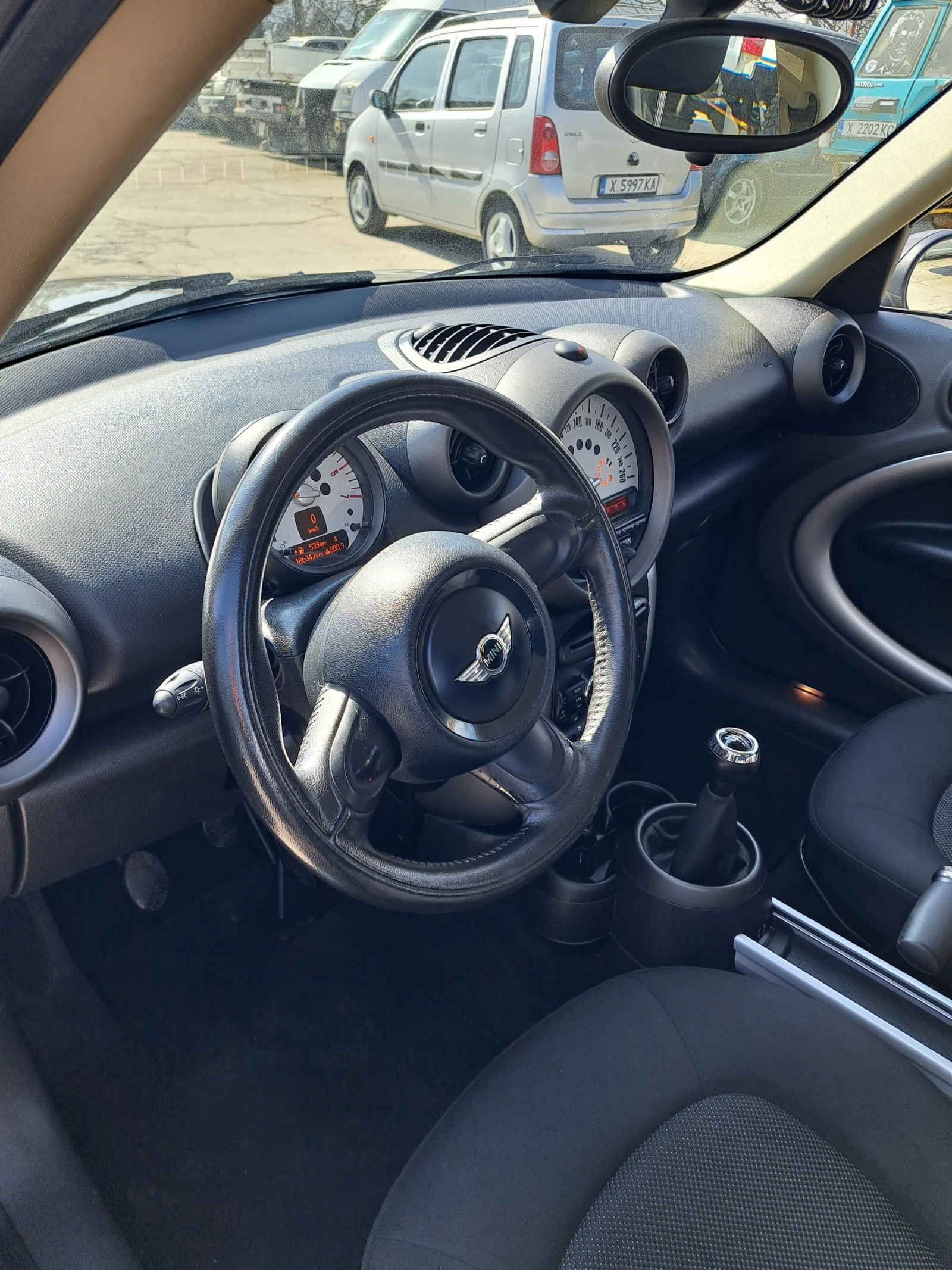 Mini Countryman, снимка 9 - Автомобили и джипове - 53835136