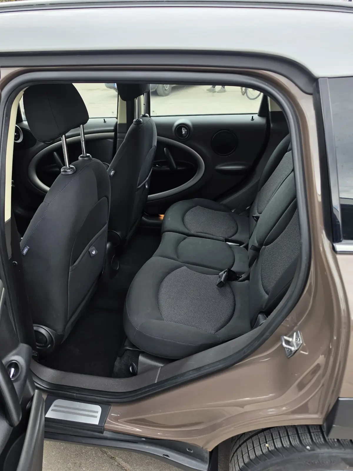 Mini Countryman, снимка 8 - Автомобили и джипове - 53835136