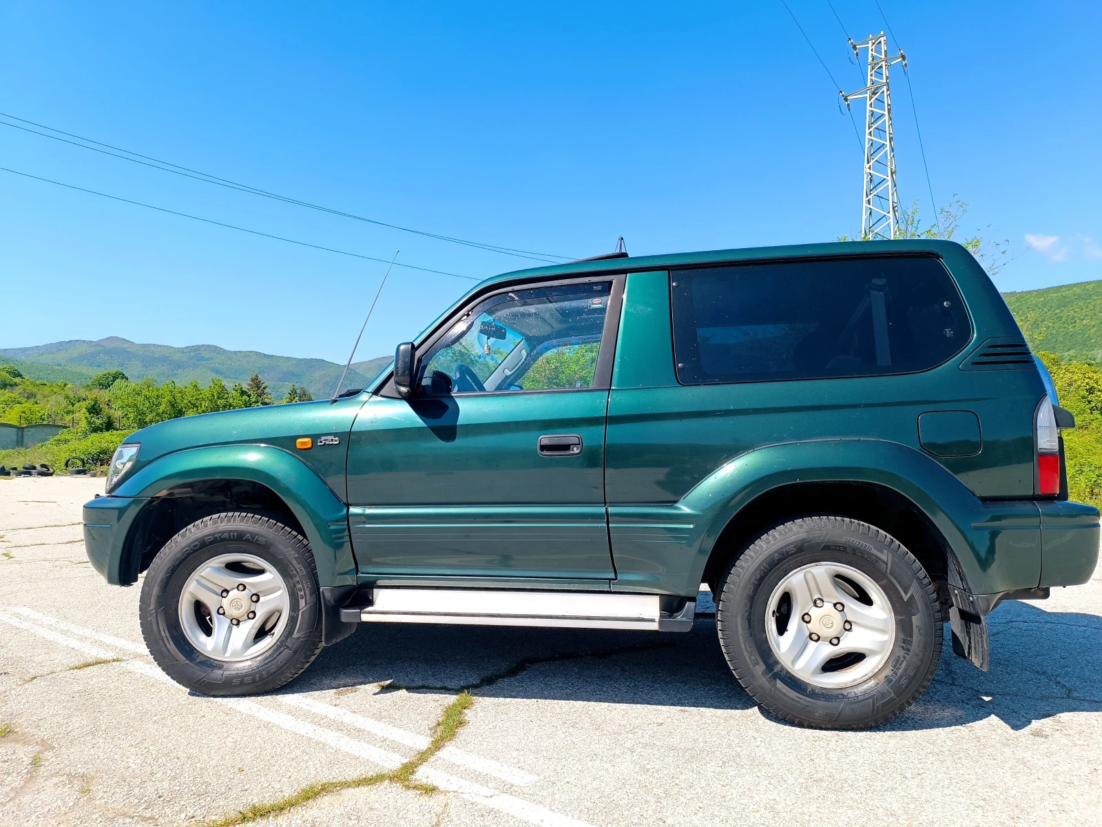 Toyota Land cruiser 3.0, D4D, снимка 5 - Автомобили и джипове - 54598207