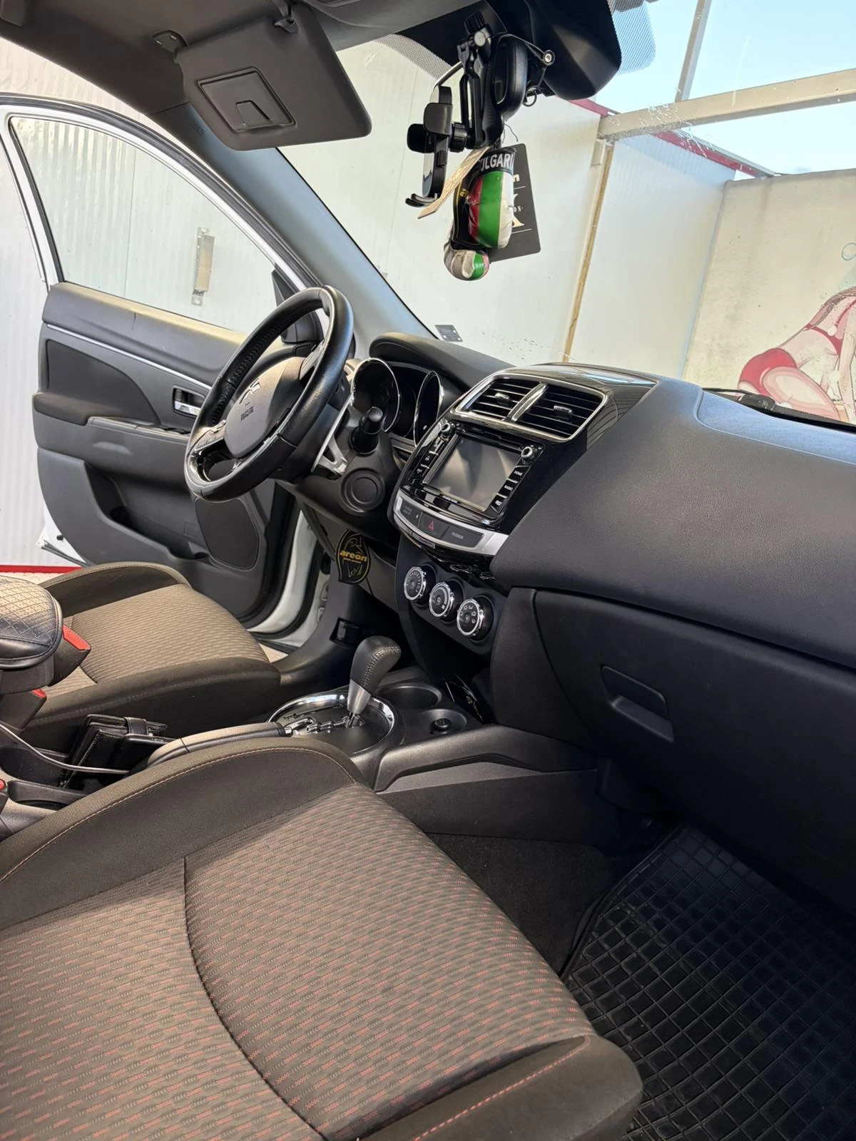 Mitsubishi ASX, снимка 11 - Автомобили и джипове - 55268864