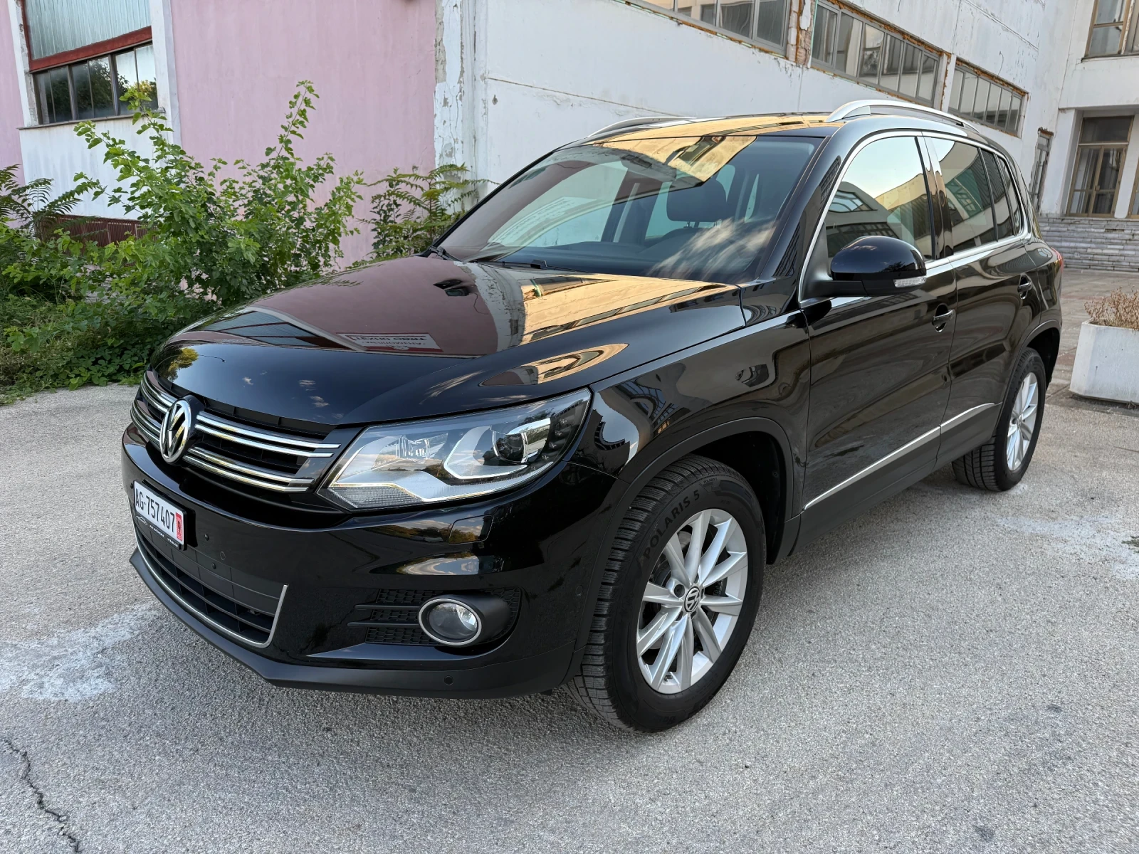 VW Tiguan 2.0 TSi / 4 MOTION / AUTOMATIC, снимка 7 - Автомобили и джипове - 56133302