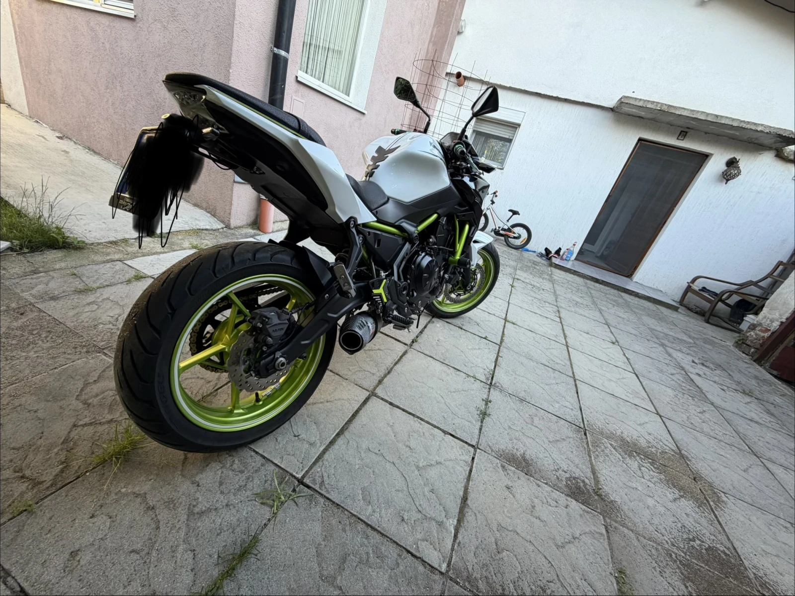 Kawasaki Z 650, снимка 6 - Мотоциклети и мототехника - 54917584