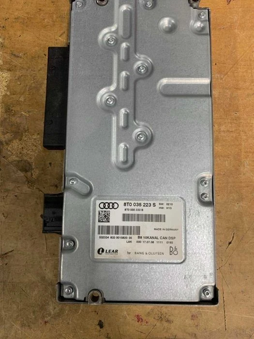 Усилвател AUDI A4 A5 Q5 2G Bang Olufsen 8T0035223S