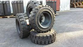 Гуми, снимка 2