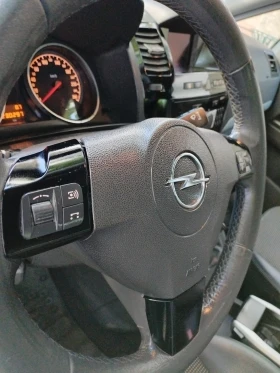 Opel Zafira 2.2 150hp COSMO FULL 6+ 1 6  | Mobile.bg    12