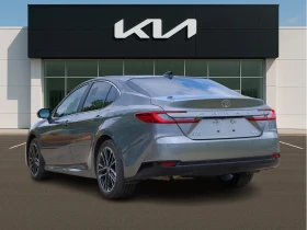 Toyota Camry XLE Hybrid AWD| Leather | Ventilated Seat | Pano R - 35000 € / 68454.05 лв. - 77657159 6