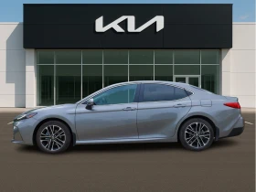 Toyota Camry XLE Hybrid AWD| Leather | Ventilated Seat | Pano R - 35000 € / 68454.05 лв. - 77657159 4