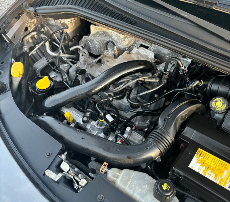 Renault Clio 1.2i, снимка 12 - Автомобили и джипове - 45001726