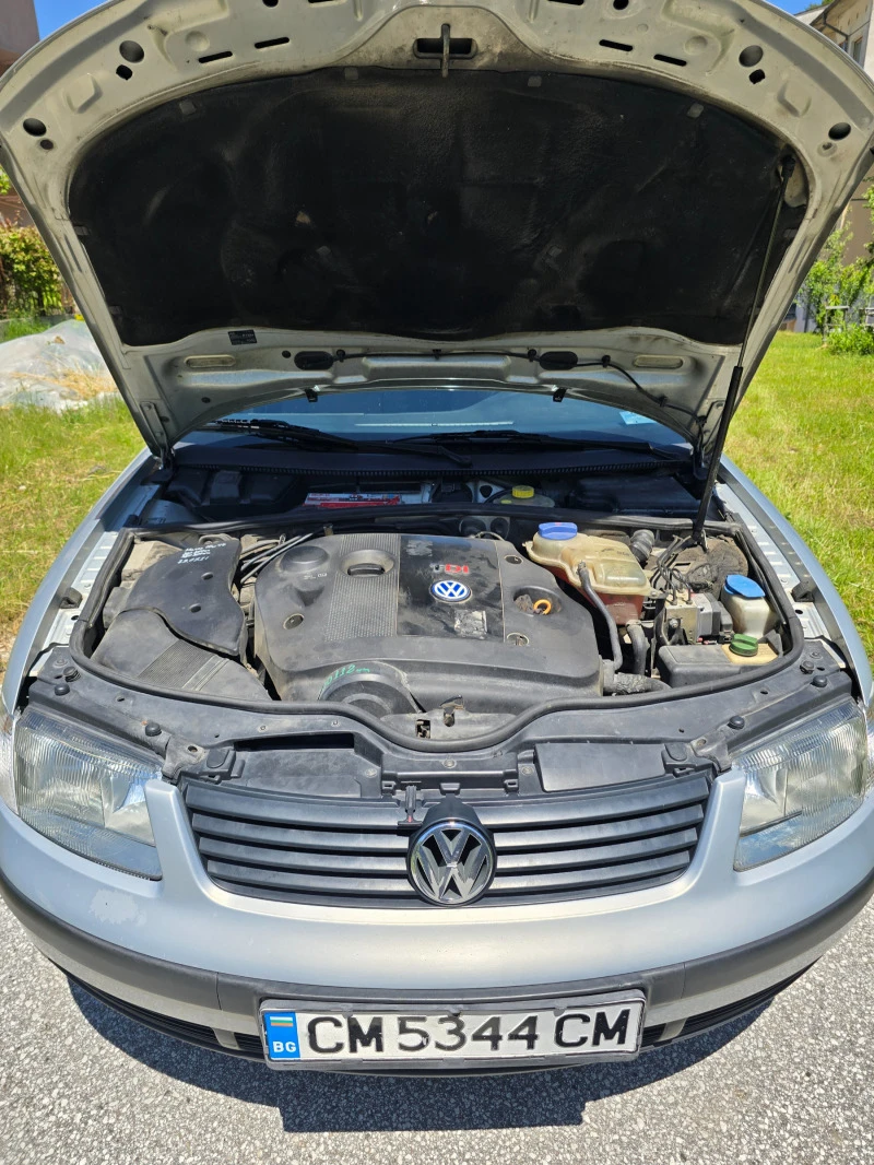 VW Passat 1.9 ТDI, Климатроник , снимка 16 - Автомобили и джипове - 46497853