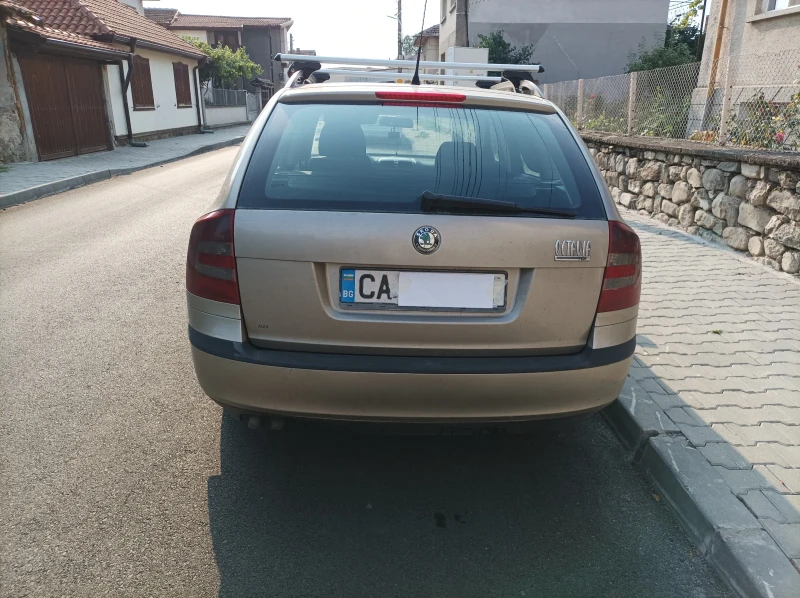 Skoda Octavia, снимка 13 - Автомобили и джипове - 47150864