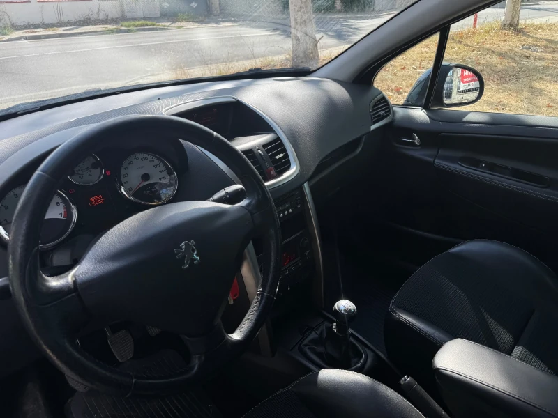 Peugeot 207 1.6 BENZIN AUSTRIA, снимка 9 - Автомобили и джипове - 47366508