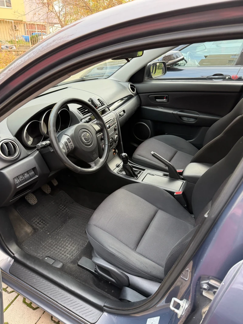 Mazda 3 Mazda 3   1.6 бензин   2007 г.   Климатроник , снимка 6 - Автомобили и джипове - 52673118
