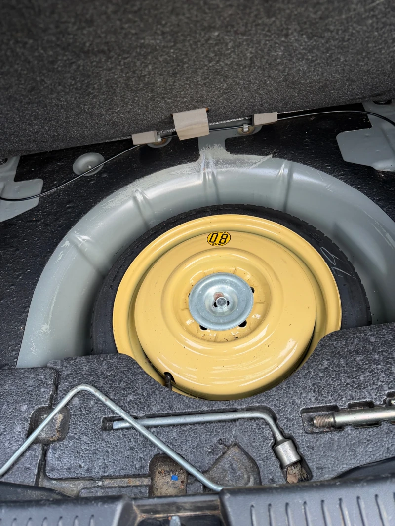 Mazda 3 Mazda 3   1.6 бензин   2007 г.   Климатроник , снимка 9 - Автомобили и джипове - 52673118