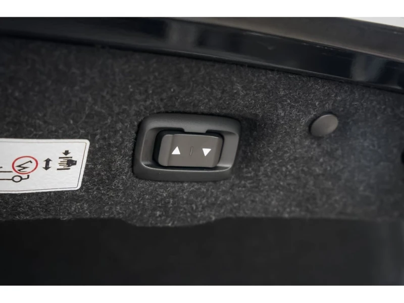 BMW M4 * Cabriolet | Red Lthr | New Tires & Brakes * CARF, снимка 17 - Автомобили и джипове - 52786668