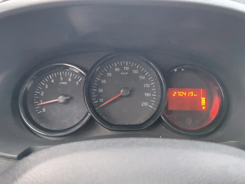 Dacia Dokker 1.6 ФАБРИЧНА ГАЗ / БЕНЗИН , снимка 12 - Автомобили и джипове - 53125743