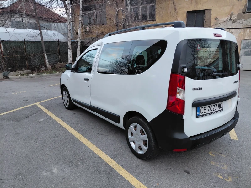 Dacia Dokker 1.6 ФАБРИЧНА ГАЗ / БЕНЗИН , снимка 4 - Автомобили и джипове - 53125743