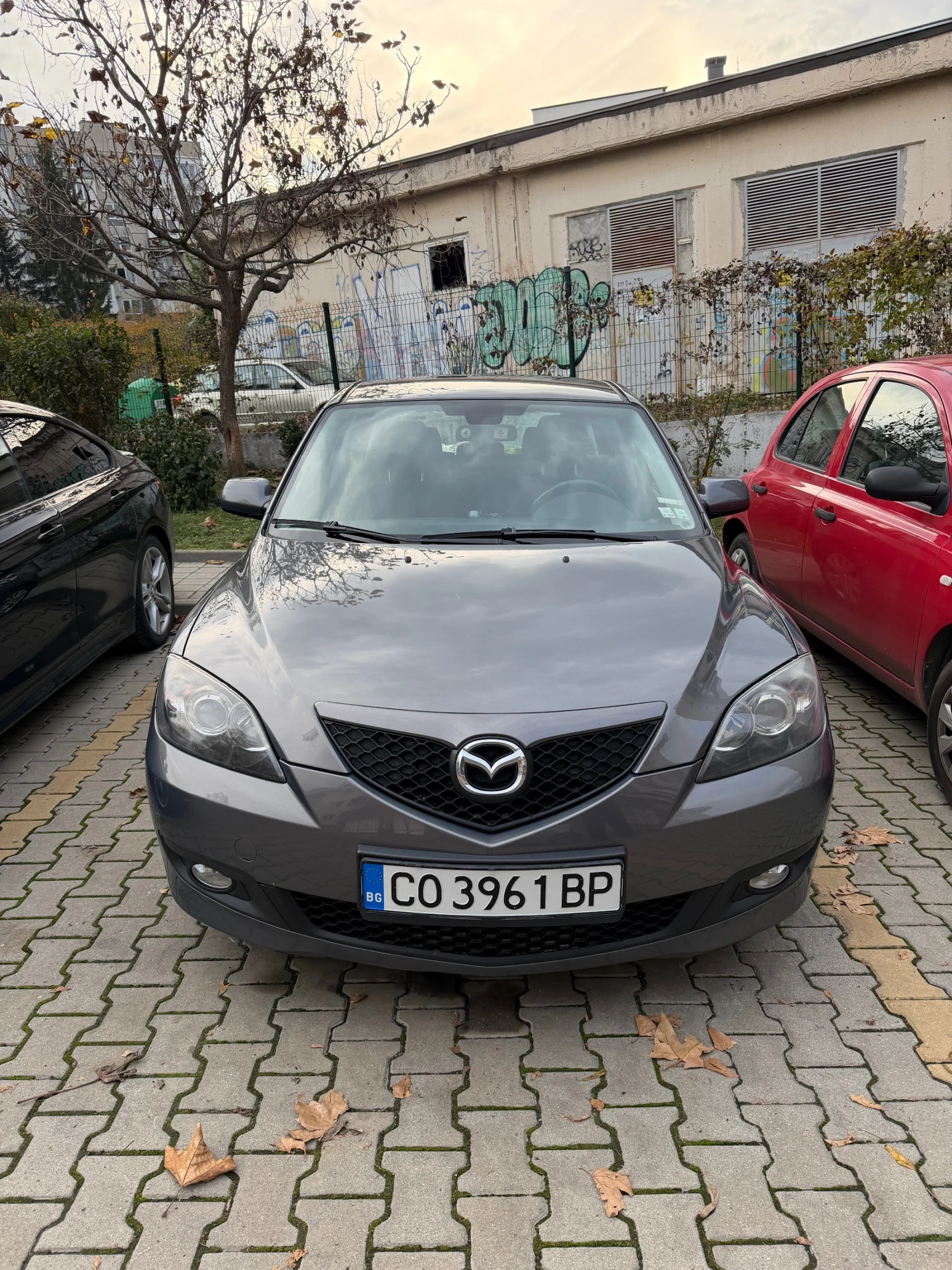 Mazda 3 Mazda 3   1.6 бензин   2007 г.   Климатроник , снимка 1