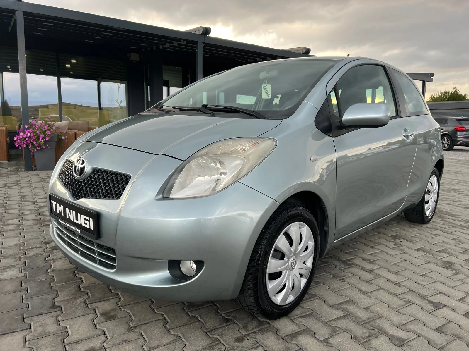 Toyota Yaris ***1.3 VVTI*** - изображение 3