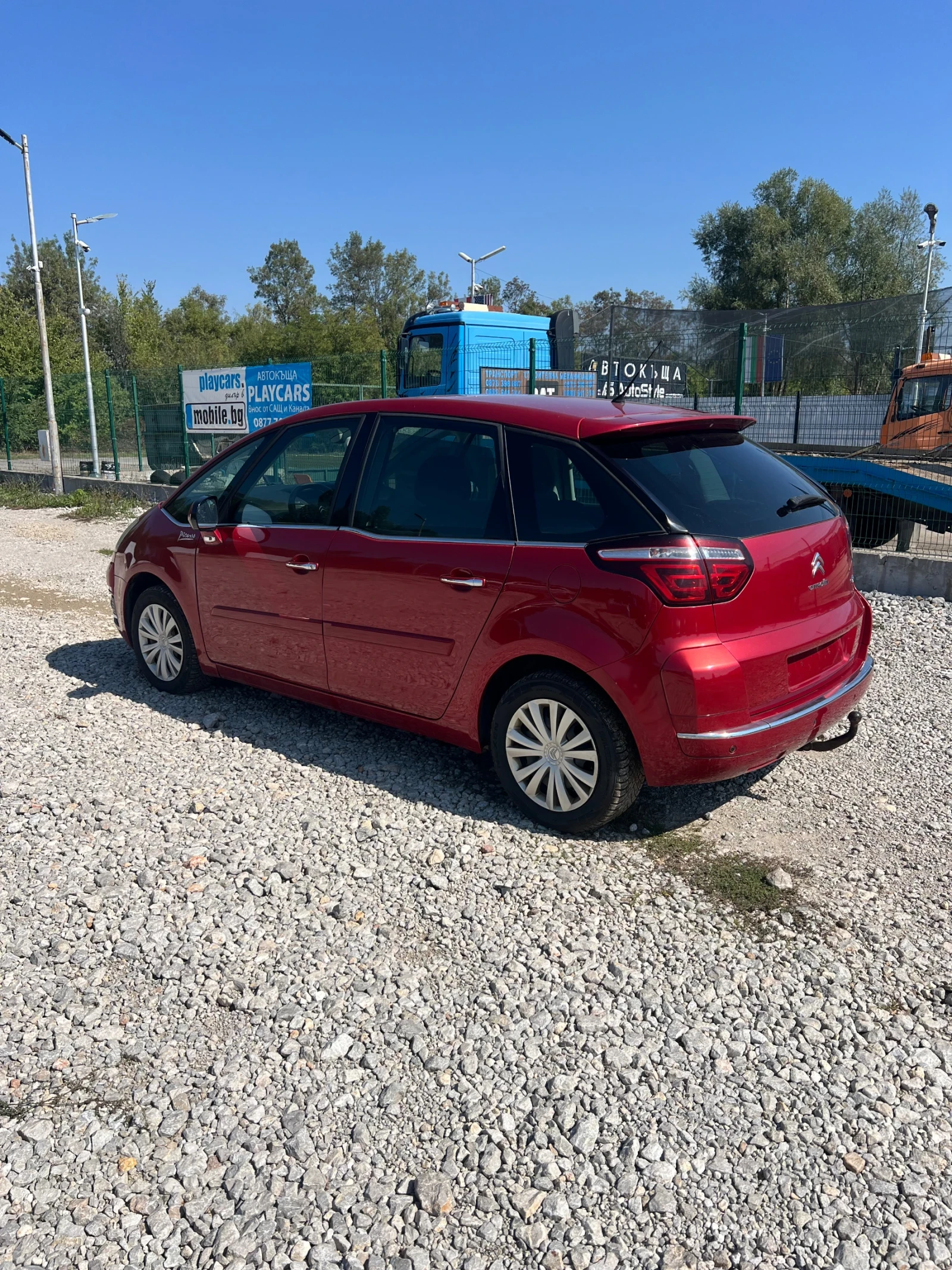 Citroen C4 Picasso 1.6 e-HDI - изображение 3