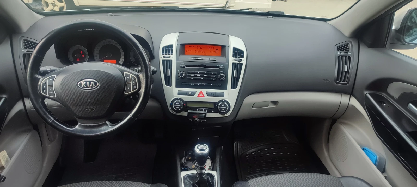 Kia Ceed 2.0 crdi - изображение 4