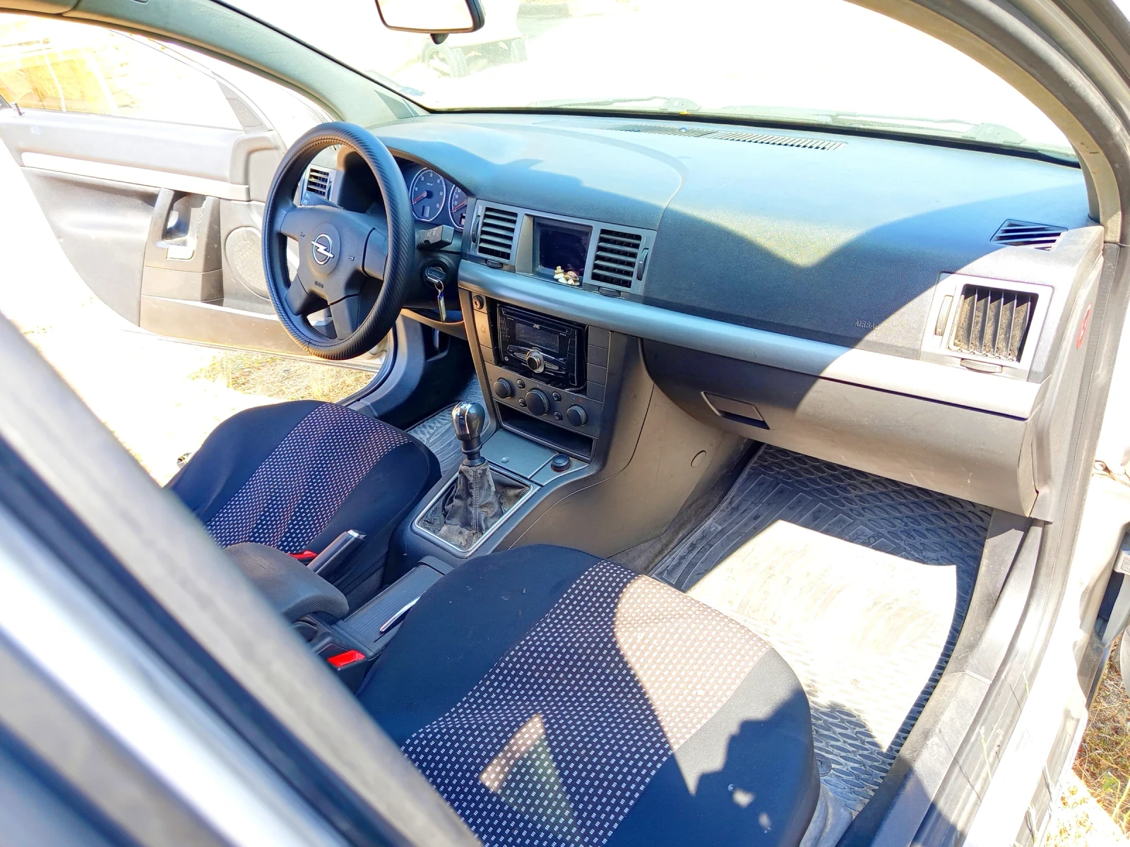 Opel Signum 2.2 - изображение 6