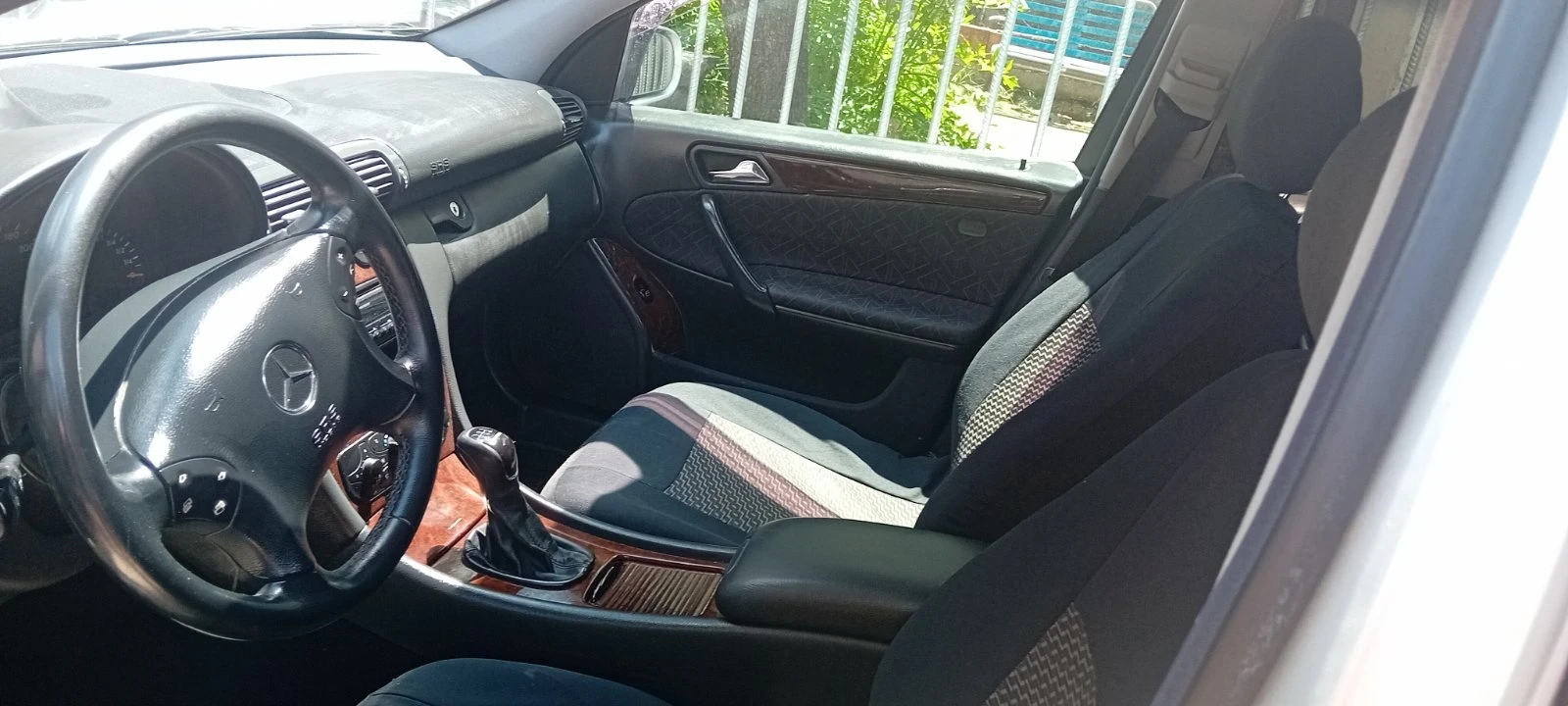 Mercedes-Benz C 200  - изображение 10