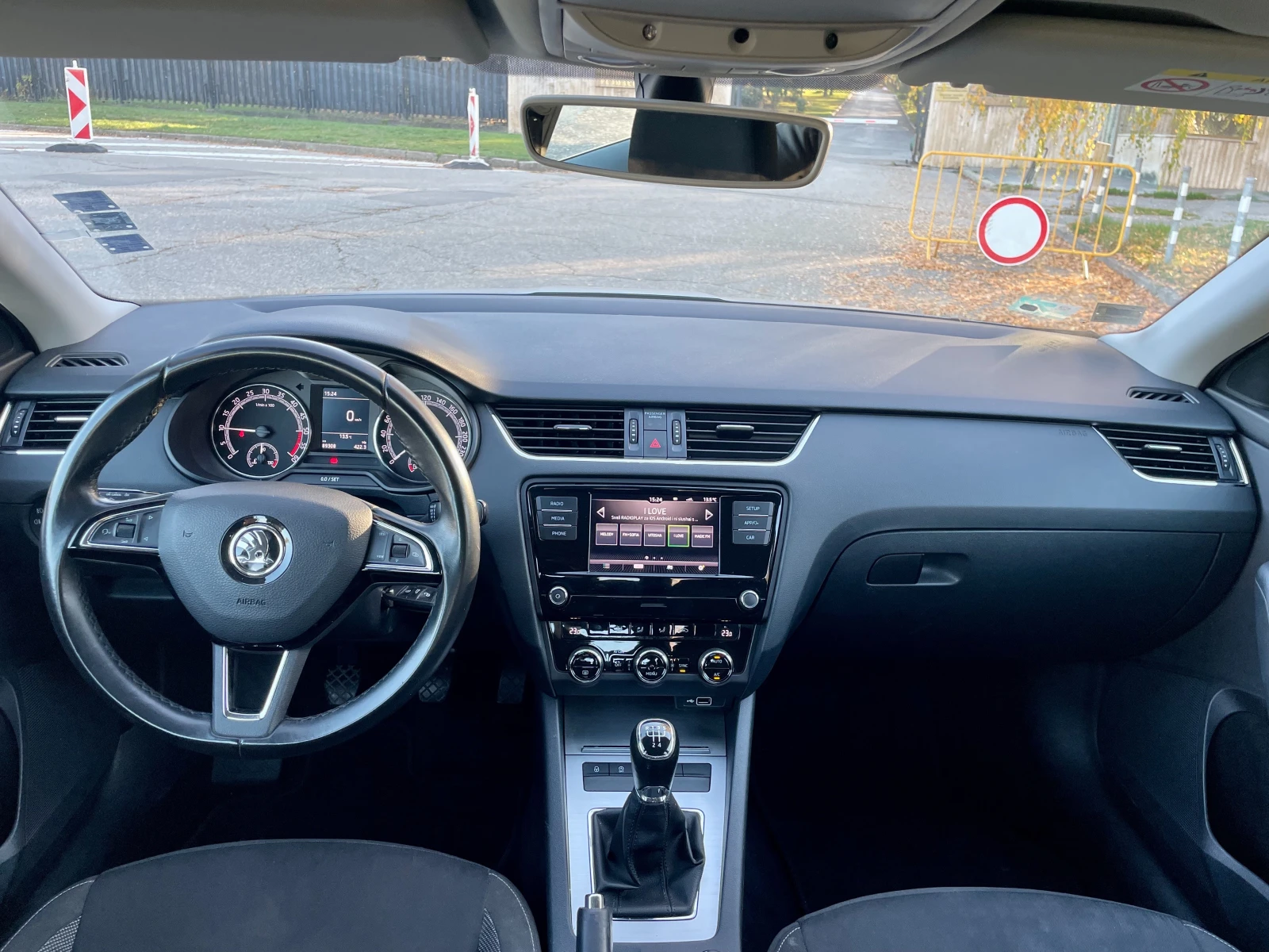 Skoda Octavia ������: 155 ���� /����� 2990 ���� ������������ | Mobile.bg � ����������� 11