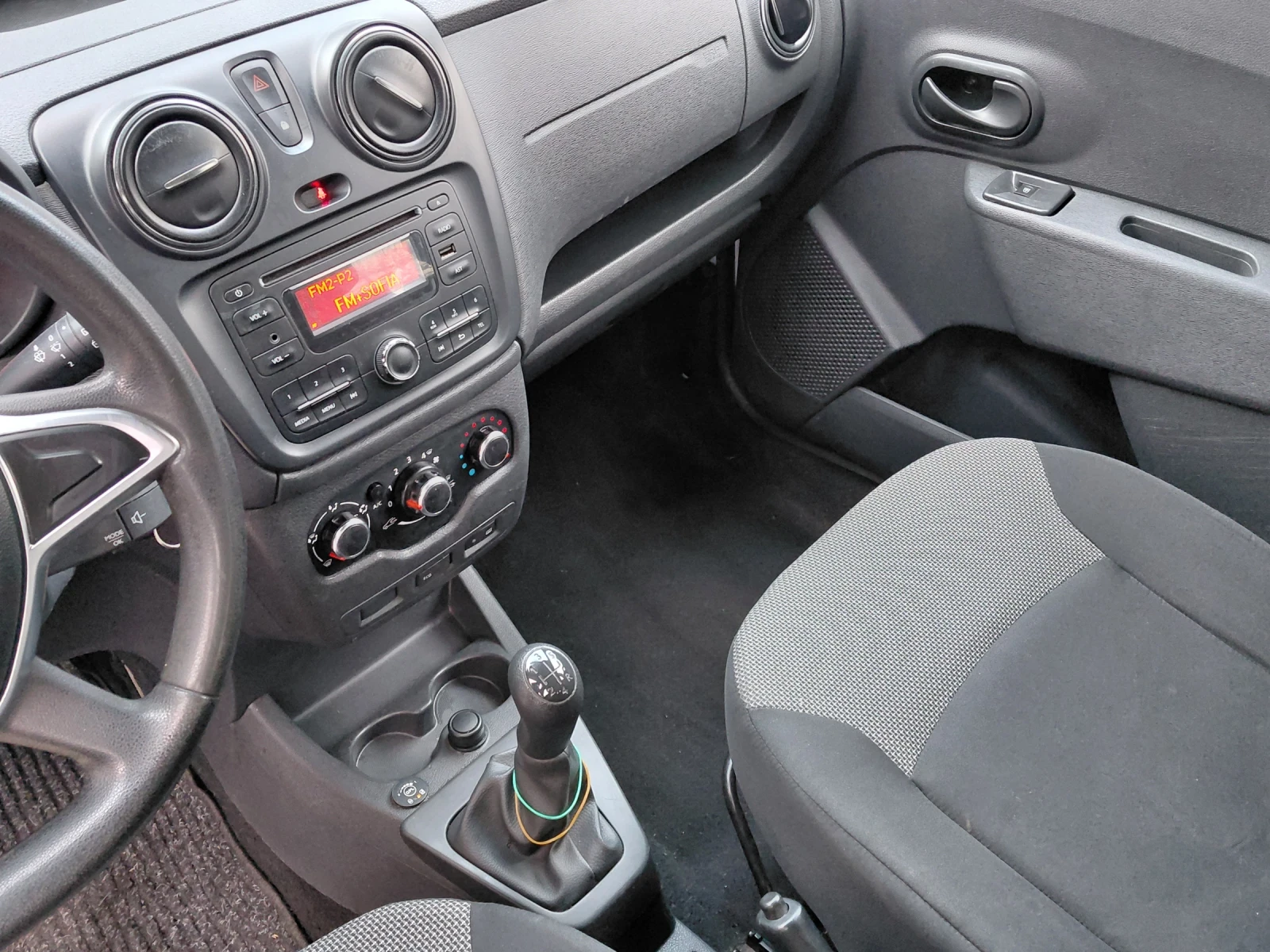 Dacia Dokker 1.6 ФАБРИЧНА ГАЗ / БЕНЗИН  - изображение 10