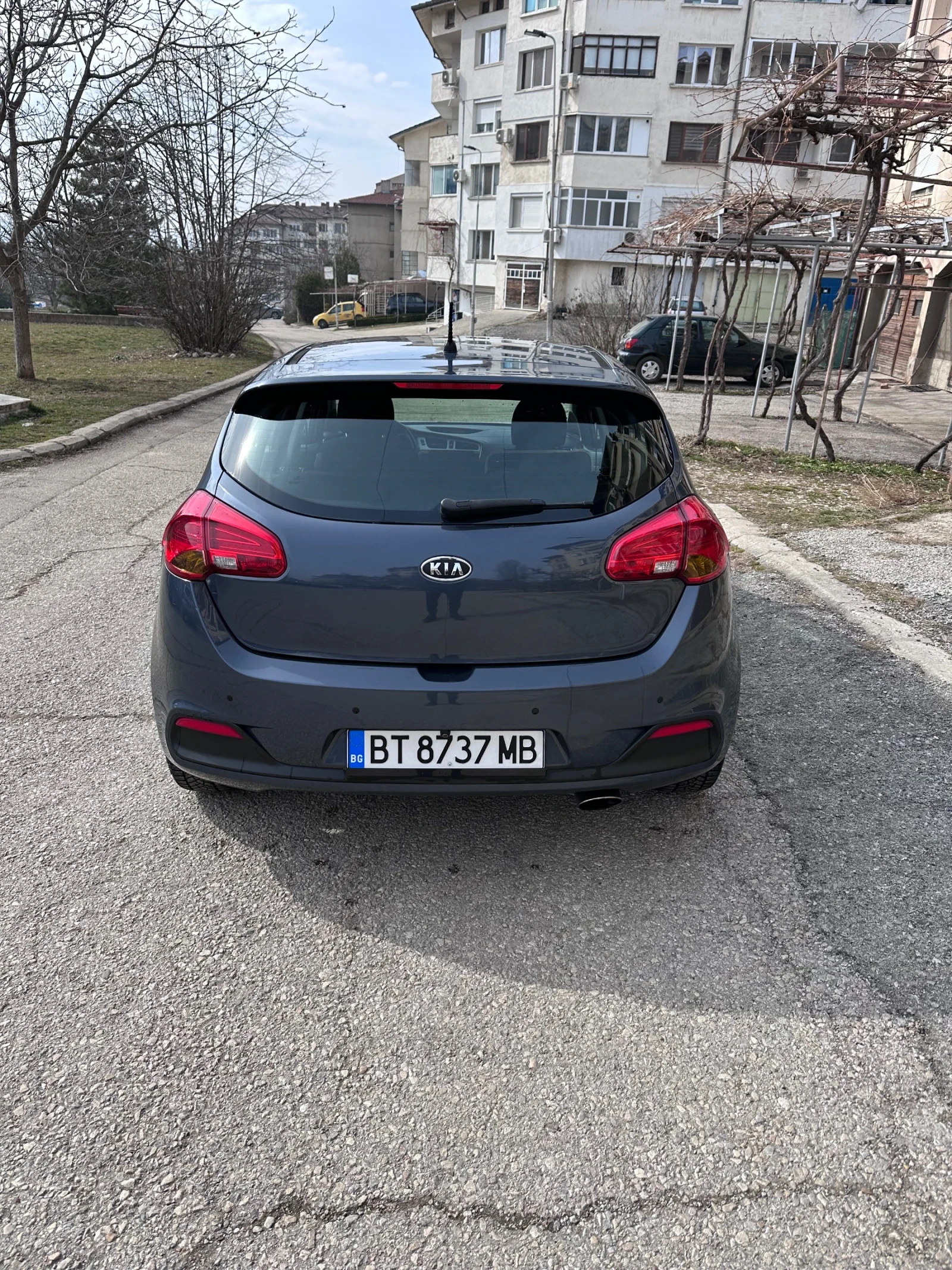 Kia Ceed 1.6 CRDI | Mobile.bg � ����������� 6