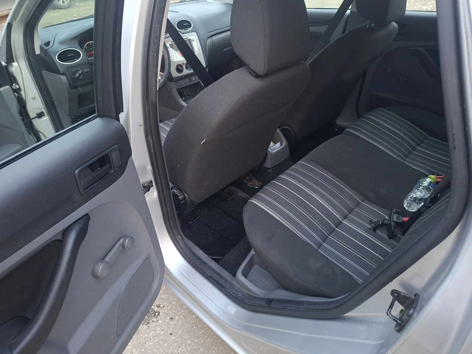 Ford Focus 1.6 Tdci - изображение 8