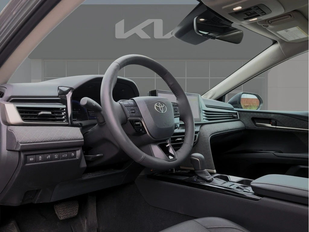 Toyota Camry XLE Hybrid AWD| Leather | Ventilated Seat | Pano R - изображение 8