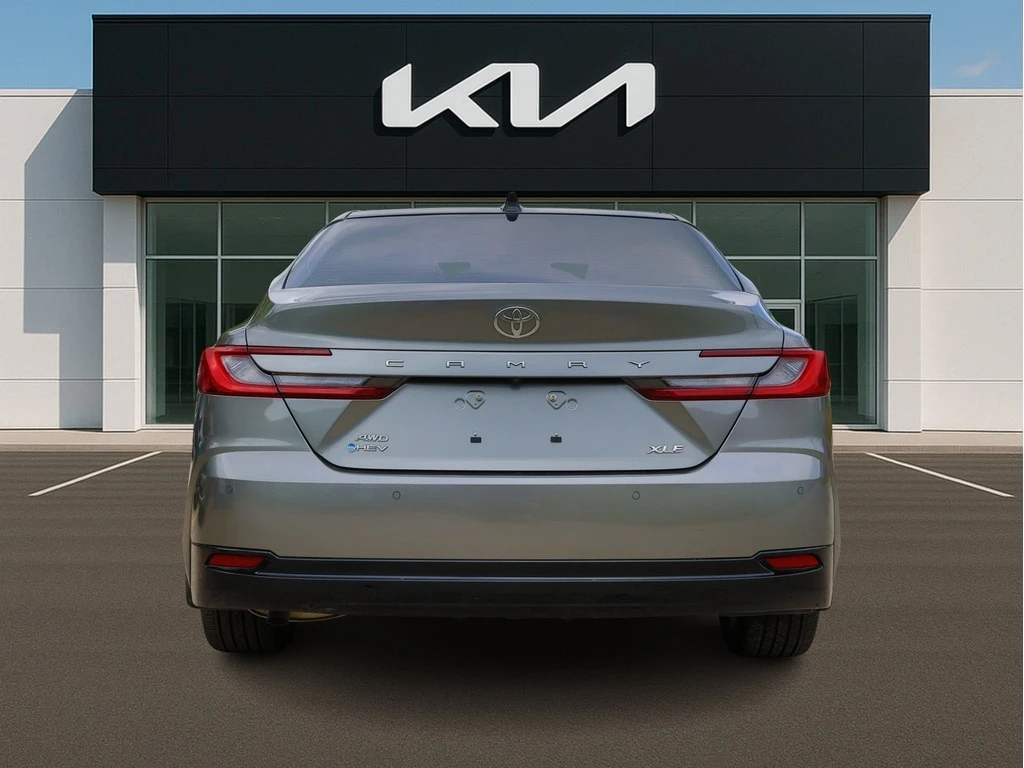 Toyota Camry XLE Hybrid AWD| Leather | Ventilated Seat | Pano R - изображение 7