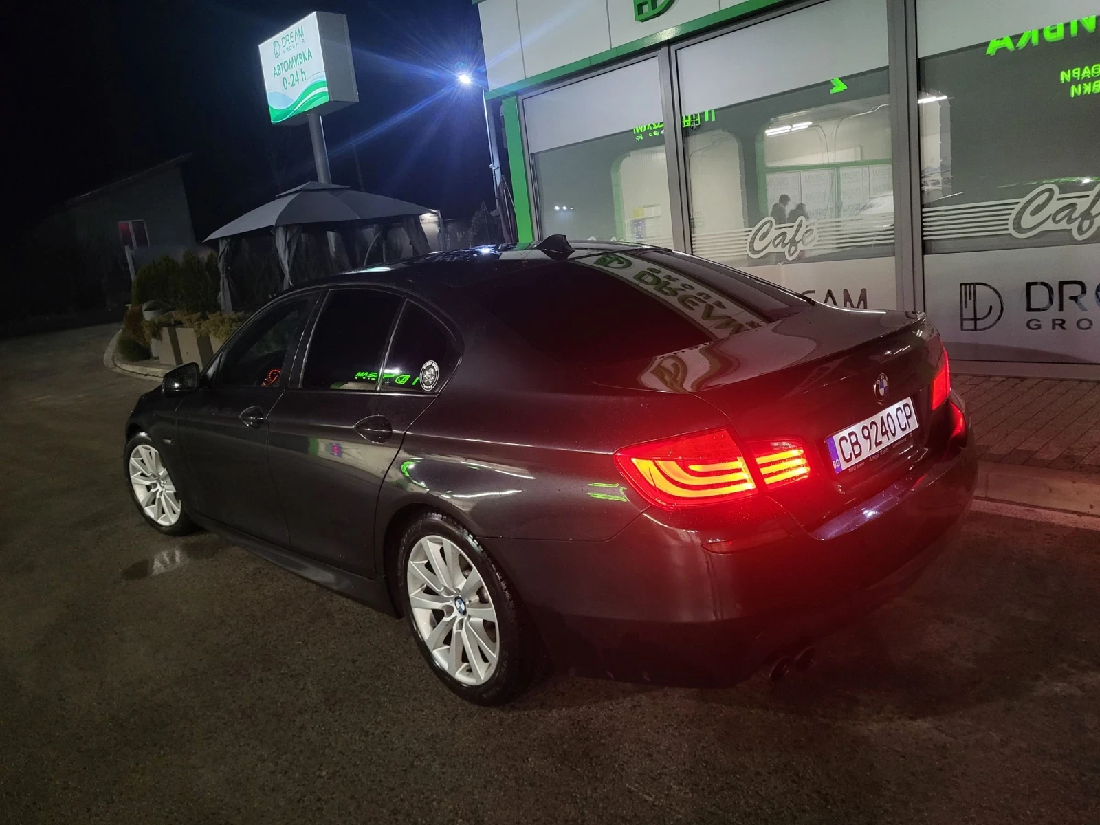 BMW 525 M PACK / RWD / 8ZF / HEAD UP , снимка 13 - Автомобили и джипове - 53953257