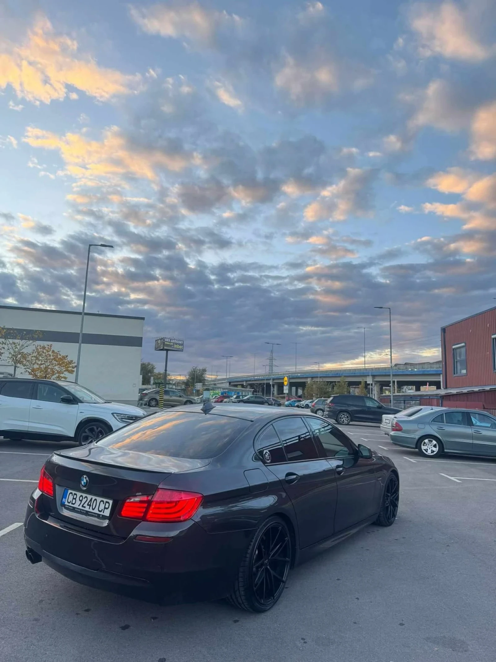 BMW 530 M PACK / RWD / 8ZF / HEAD UP , снимка 5 - Автомобили и джипове - 53953257