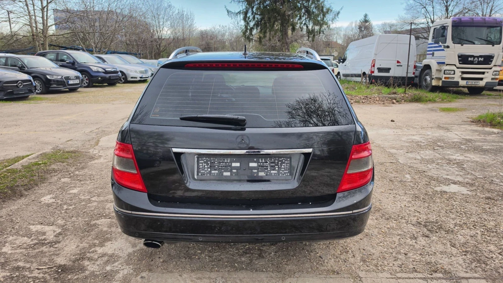 Mercedes-Benz C 220 Cdi, снимка 5 - Автомобили и джипове - 54146382