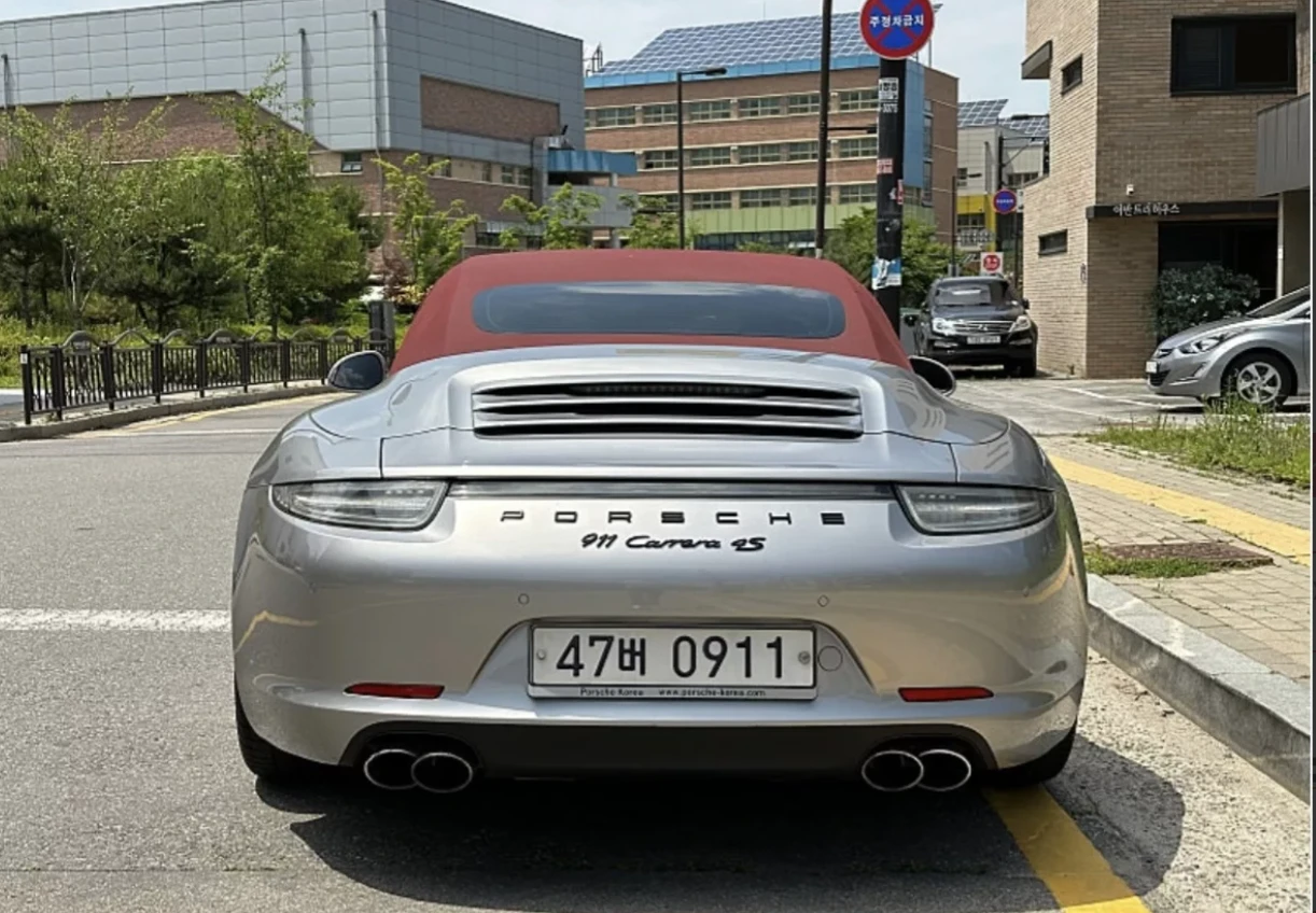 Porsche Carrera 911 CARRERA 4S , снимка 2 - Автомобили и джипове - 54364182